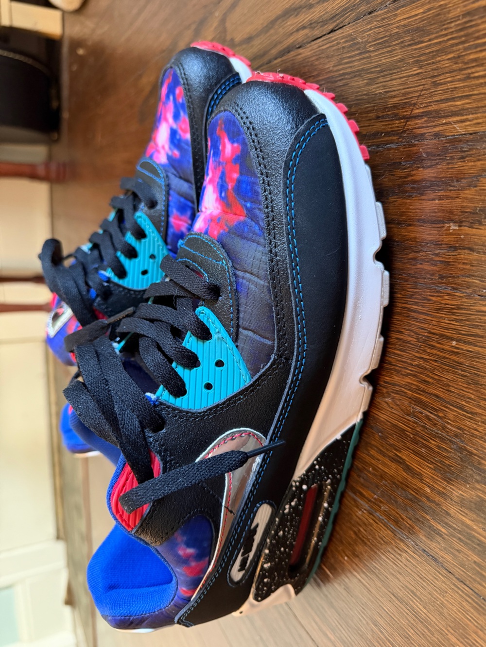 Nike Air Max 90 PRM Men’s Size 12 Black Teal Pink Blue Space Athletic Sneakers